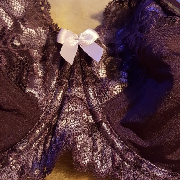 SOLD!!!!Beautiful purple bra unlined lace - Picture 2 of 3